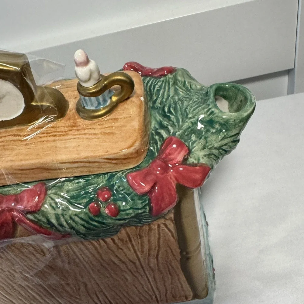 Omnibus by Fitz and Floyd 1996 Santa Christmas‎ Tea Pot 32 oz Head Painted